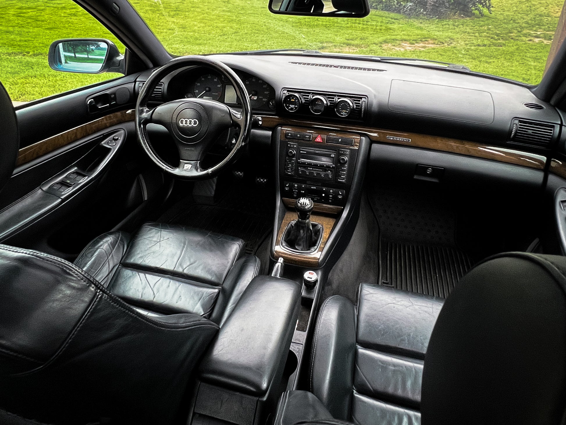 B5 Audi Tilted Vent Gauge Pod | Top Rear Passenger View